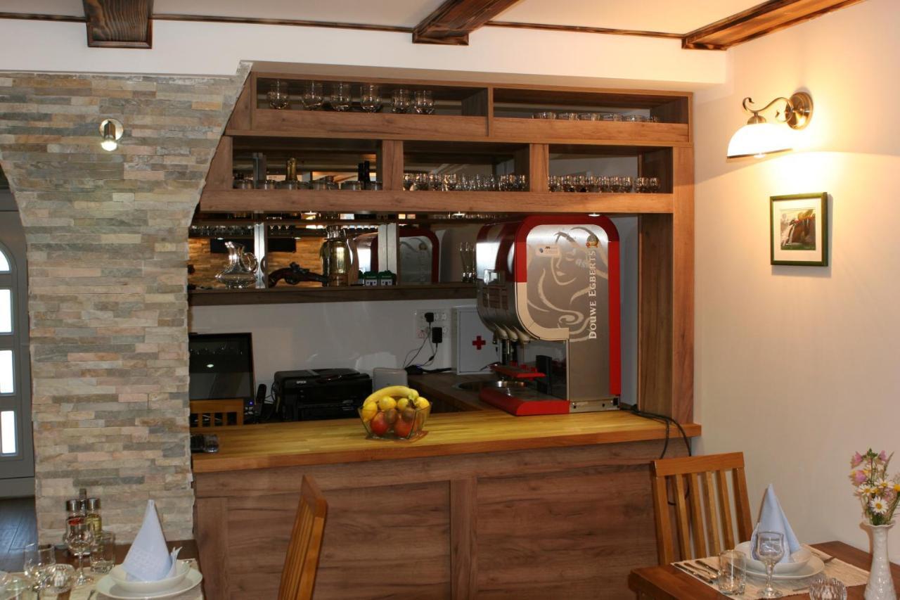 Millenium House 1 Bed and Breakfast Jezerce Exterior foto