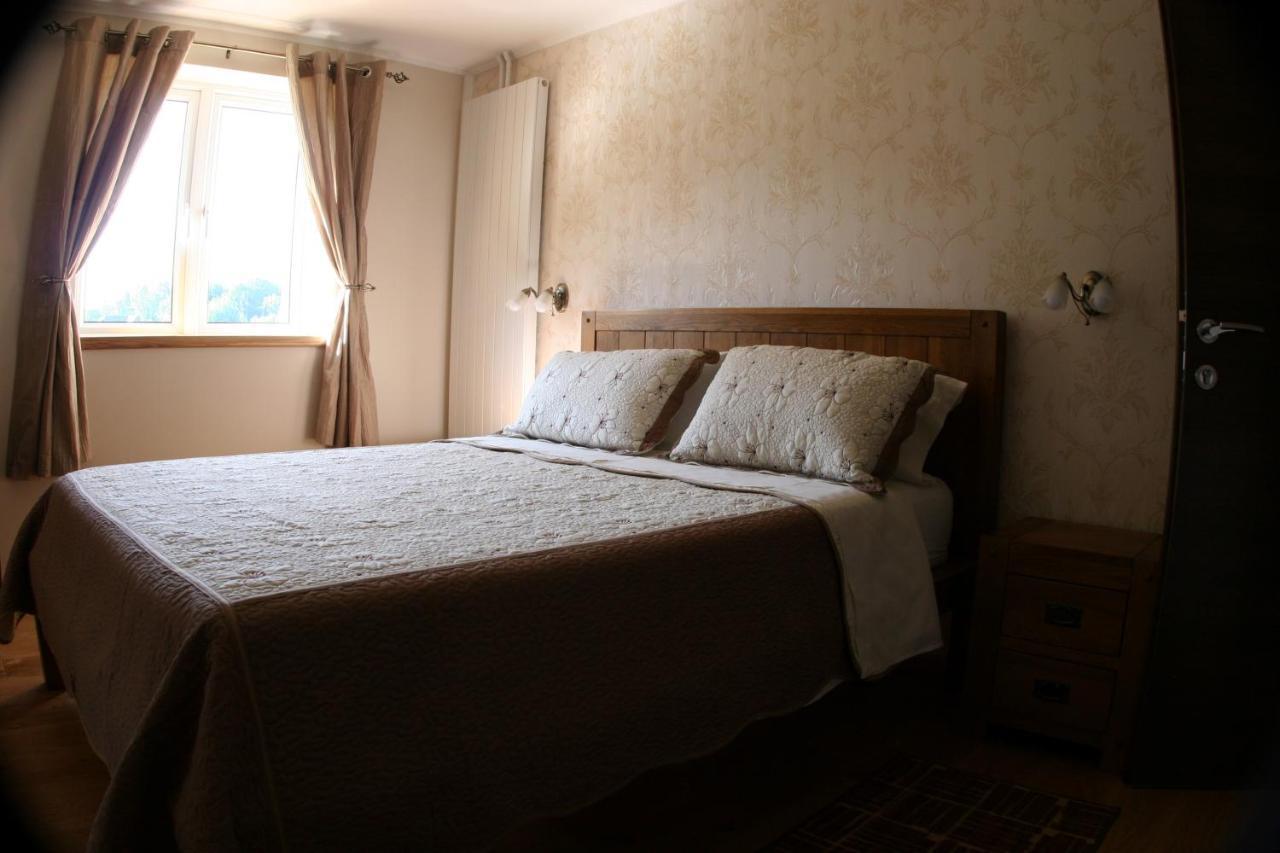Millenium House 1 Bed and Breakfast Jezerce Exterior foto