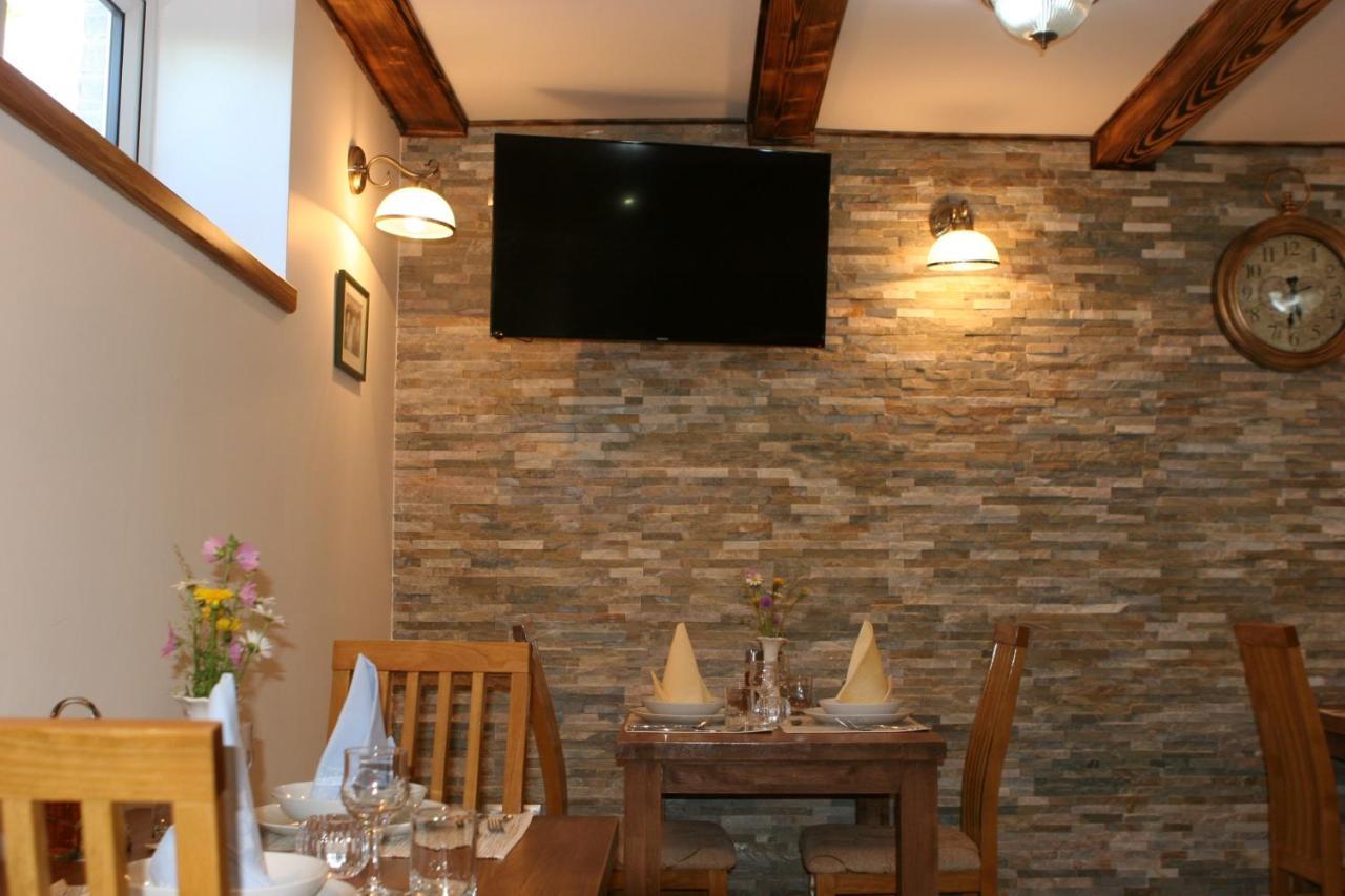 Millenium House 1 Bed and Breakfast Jezerce Exterior foto